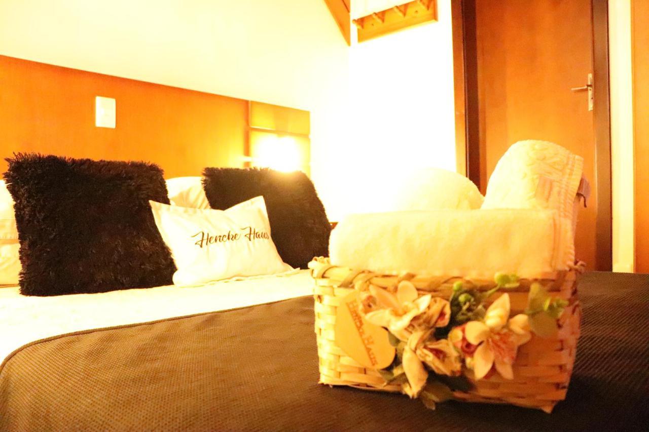Pousada Hencke Haus (Adults Only) Канела Экстерьер фото