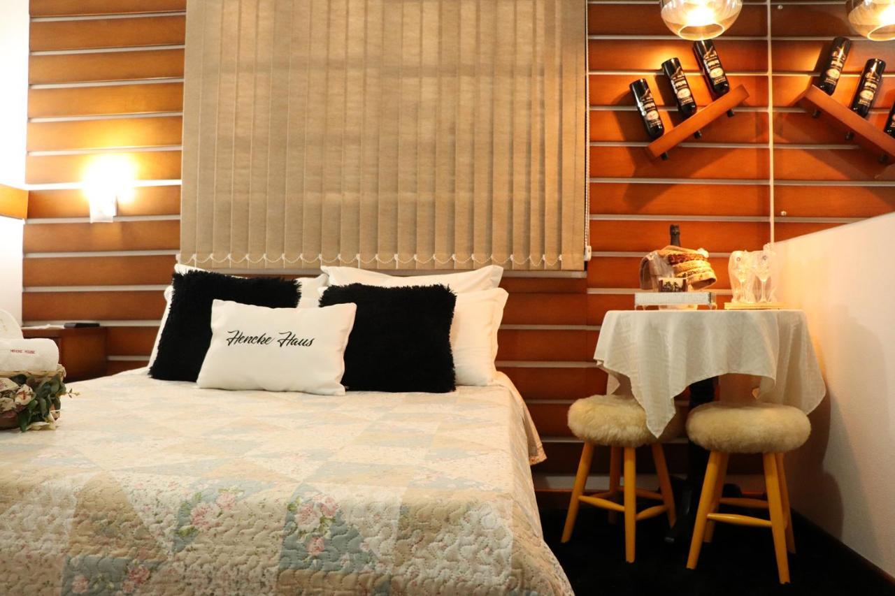 Pousada Hencke Haus (Adults Only) Канела Экстерьер фото