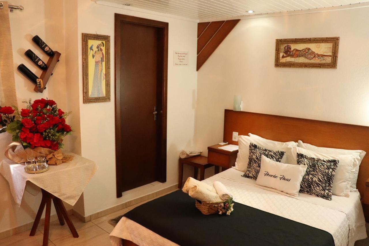 Pousada Hencke Haus (Adults Only) Канела Экстерьер фото